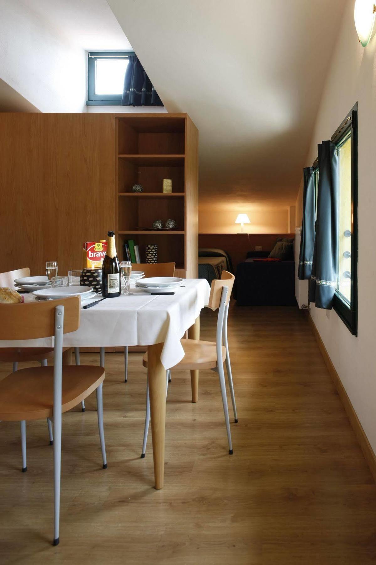 Residence Miravalle & Stella Alpina วัลดอบเบียเดเน ภายนอก รูปภาพ