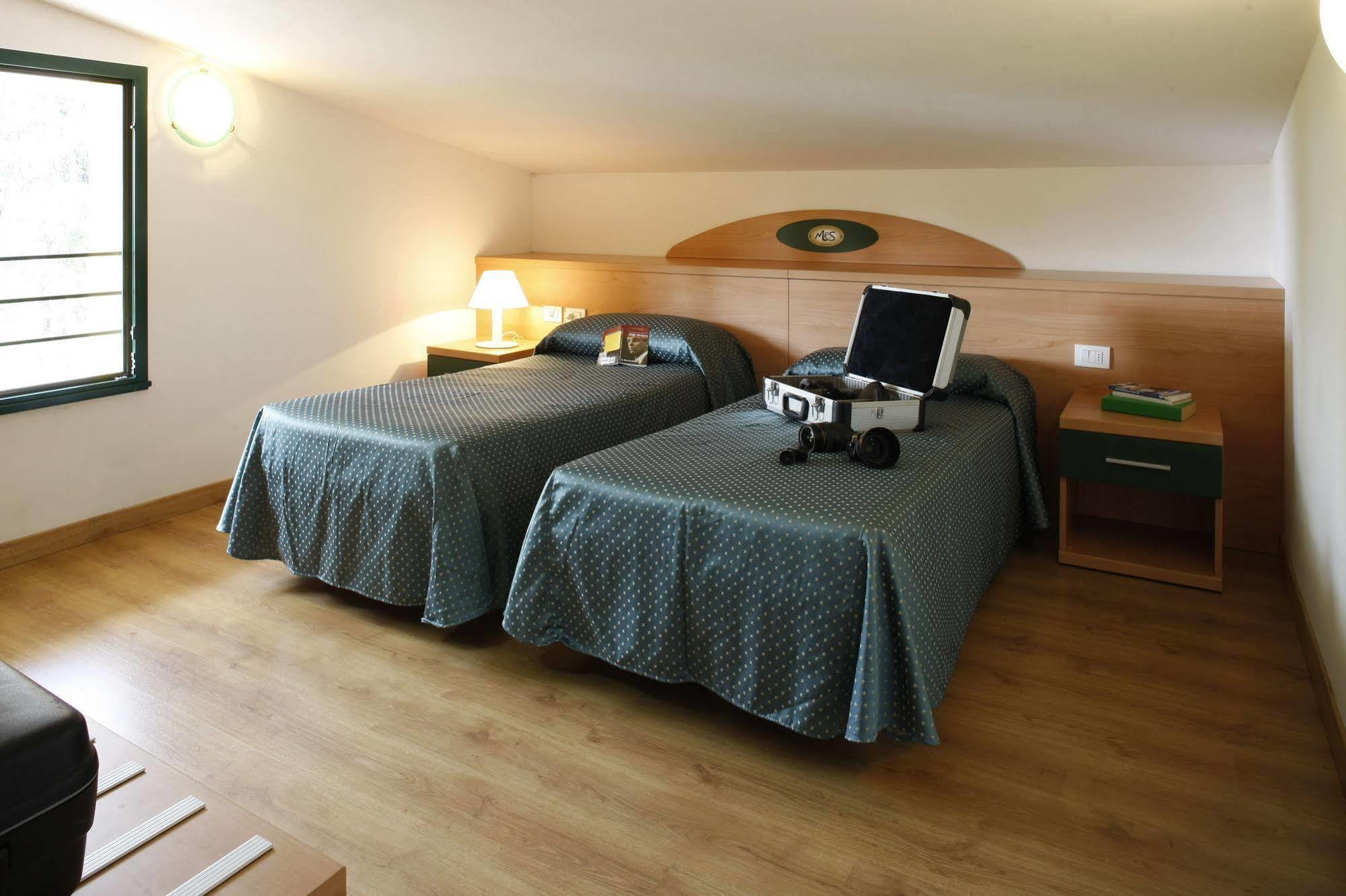 Residence Miravalle & Stella Alpina วัลดอบเบียเดเน ภายนอก รูปภาพ